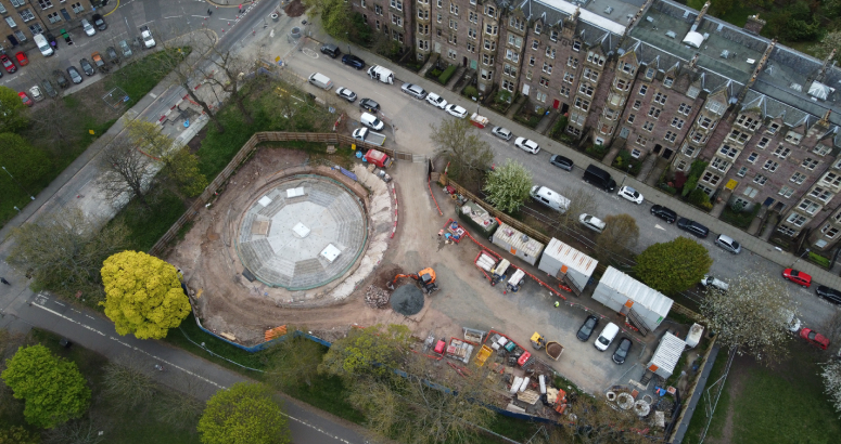 roof going onto the tank